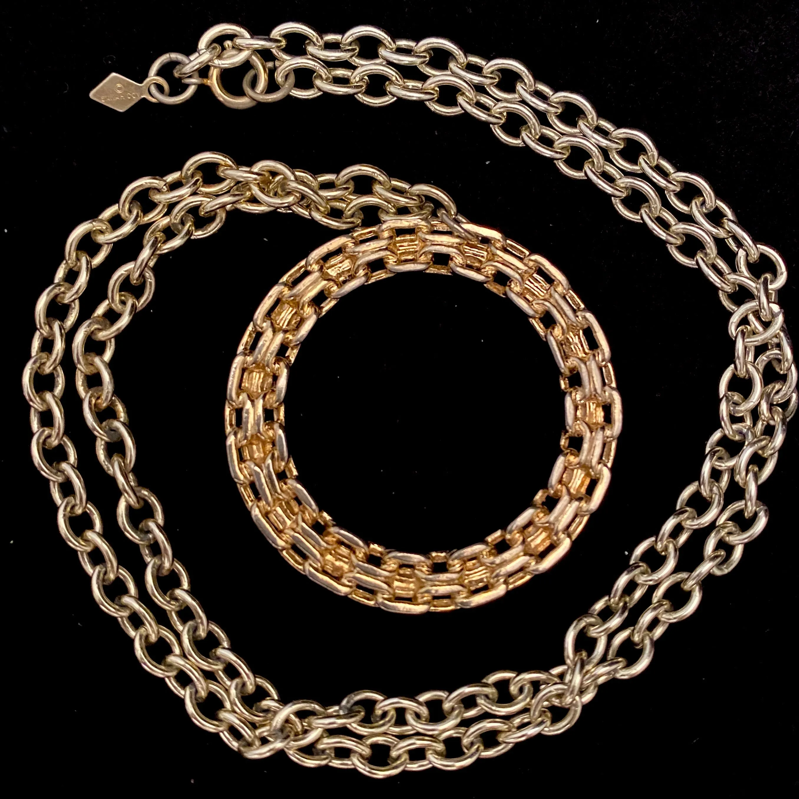 1974 Sarah Coventry Piccadilly Circle Necklace