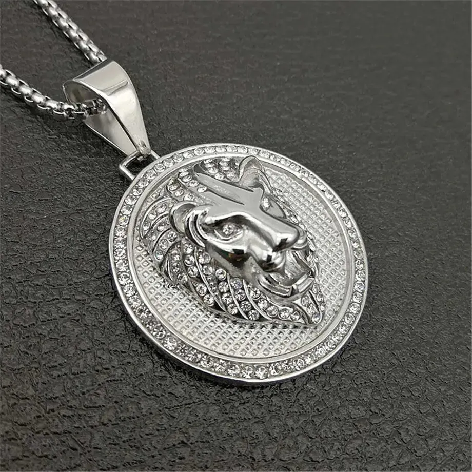 Bold Eye-Catching Lion Head Pendant Necklace