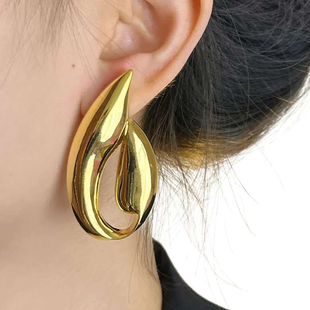 Glossy Leaf Water Droplet  Earrings