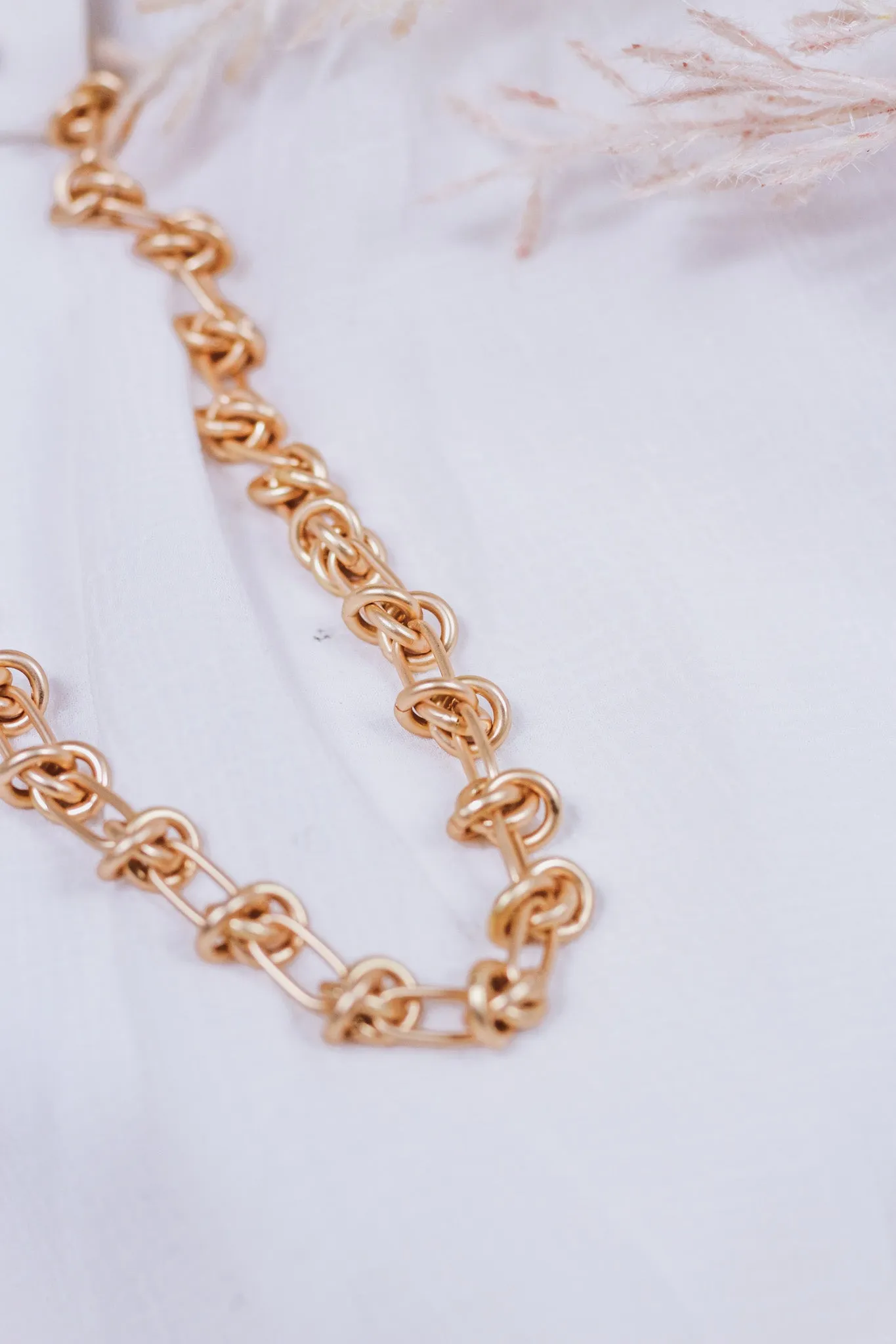 Matte Gold Knotted Chain 16"-18" Necklace