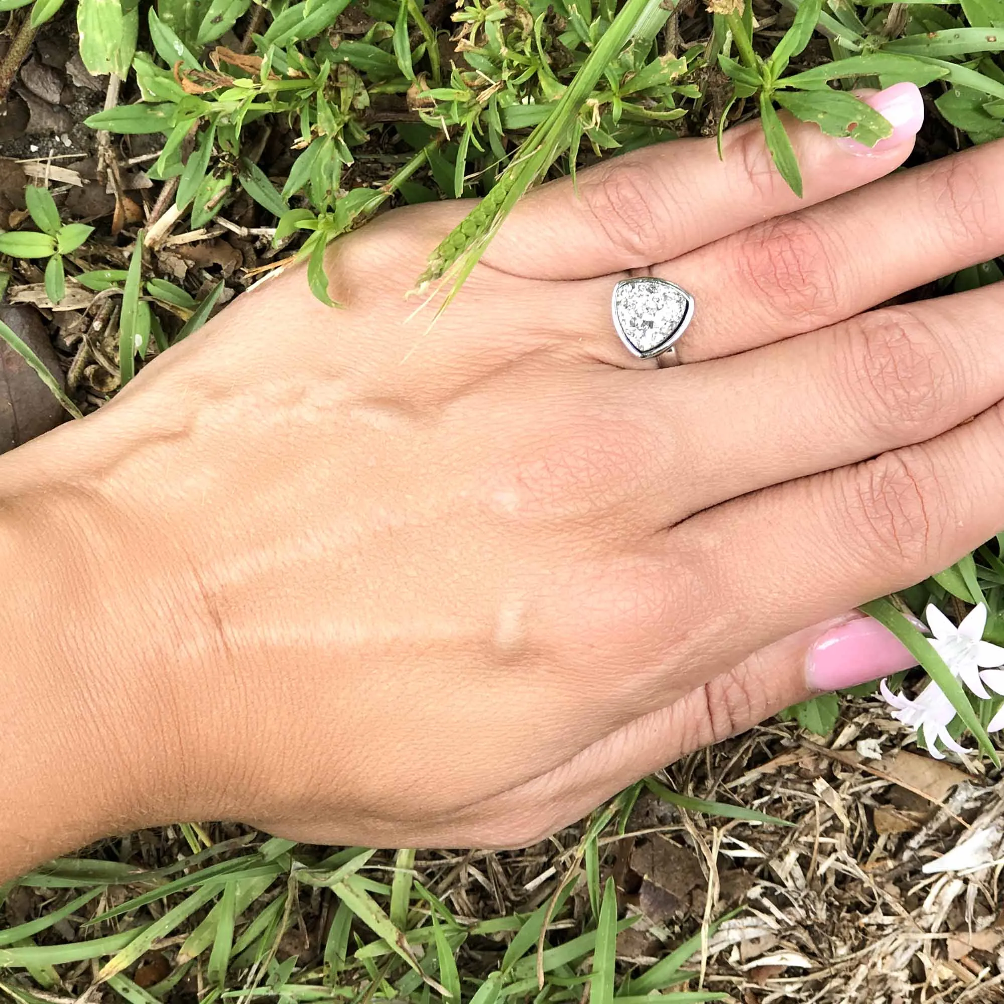 White Gold Druzy Agate Ring Starfish Project